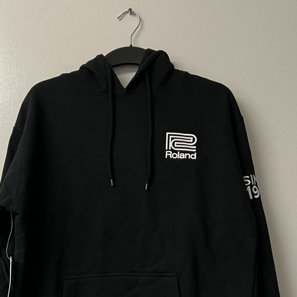 Roland White Logo ( Kin Zoku Go Nen /Since 1999 ) Pullover Hoodie Black  NWT - Picture 6 of 7
